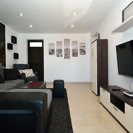 Victoria Playa Blanca (Lanzarote)